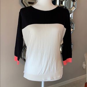 Ann Taylor Loft petite medium 3/4 light top
